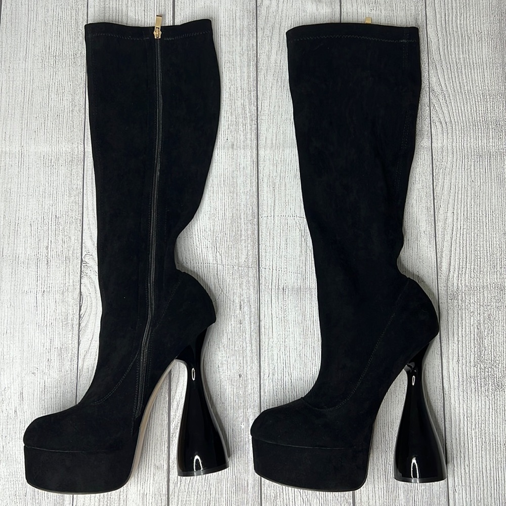 🔹 Dramatic Platform Heeled Boots